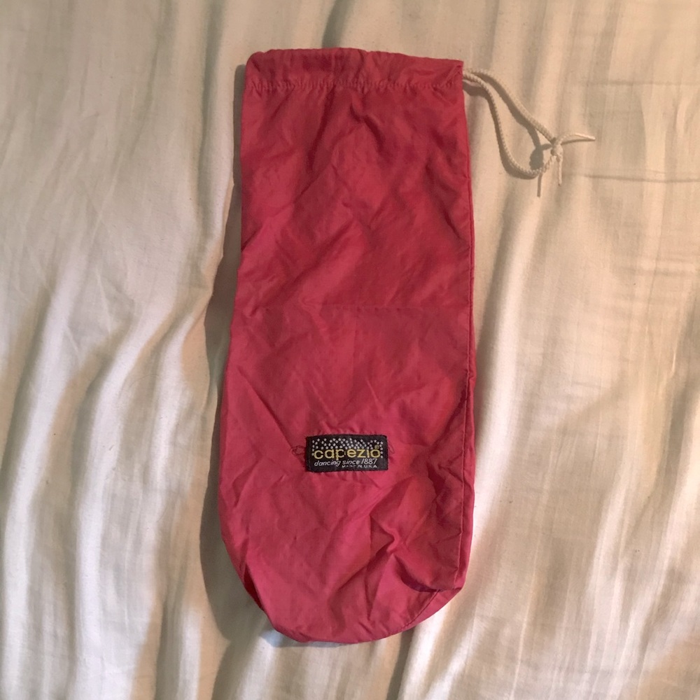Pink Capezio pointe shoe bag